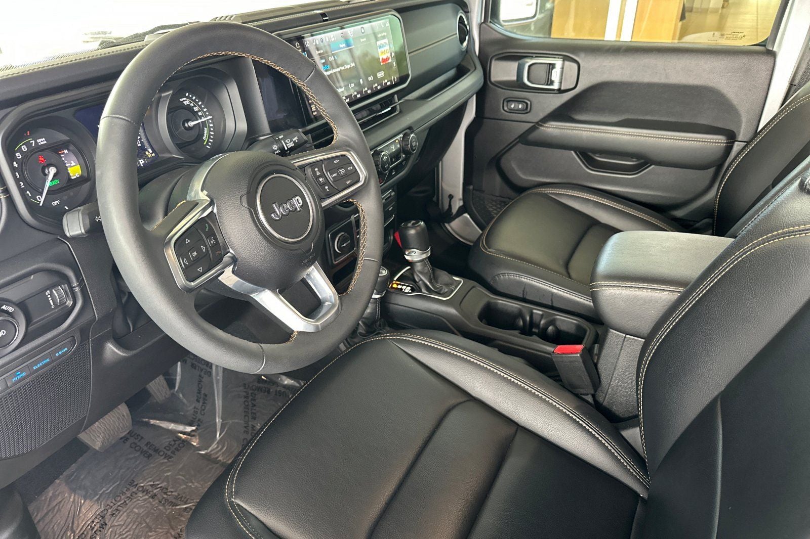 2024 Jeep Wrangler Sahara 4xe
