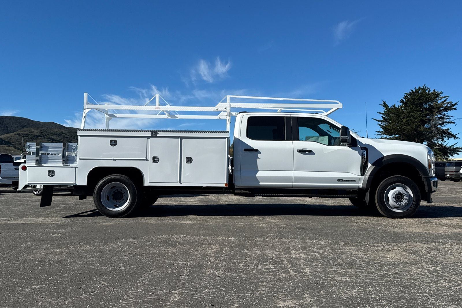 2025 Ford F-550SD XL DRW
