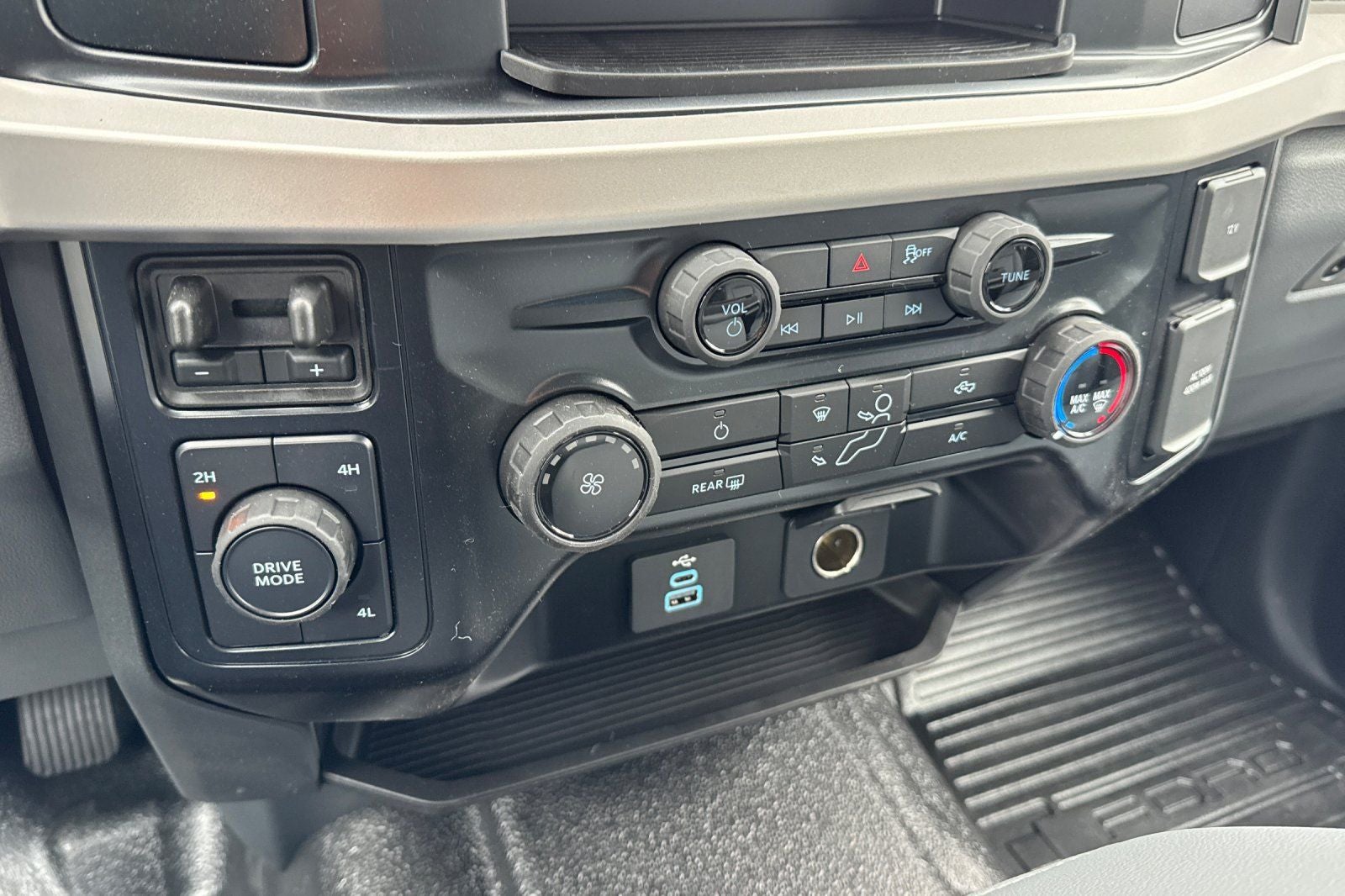 2025 Ford F-550SD XL DRW