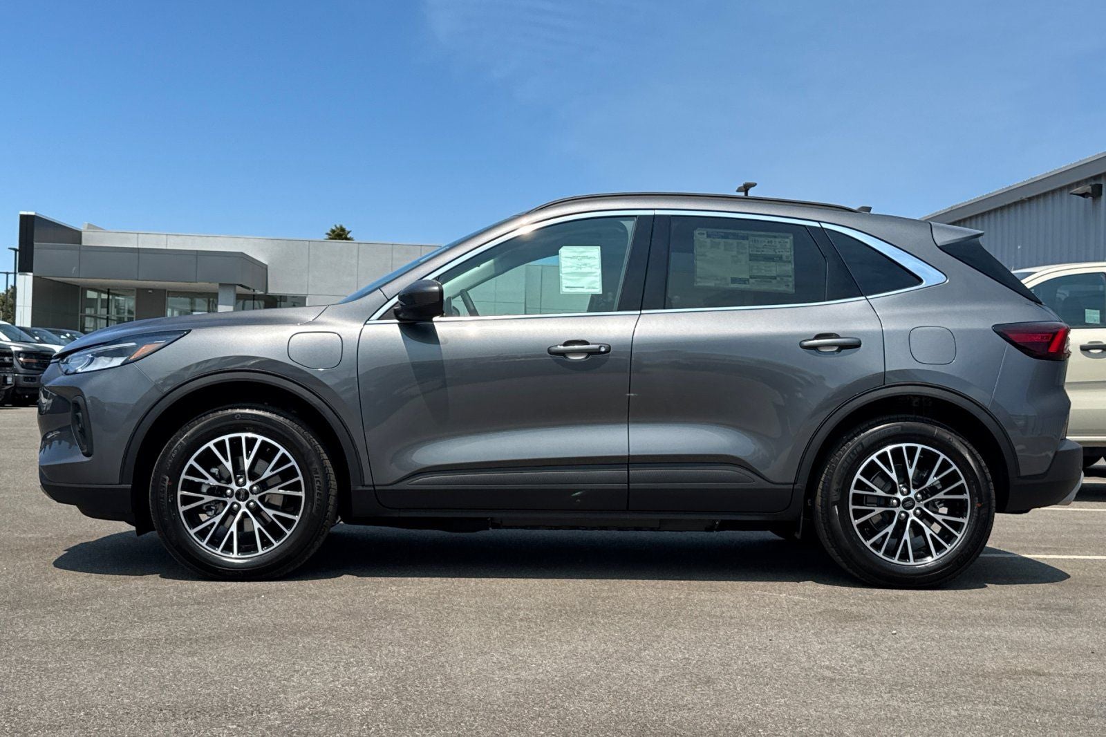 2025 Ford Escape Plug-In Hybrid Base