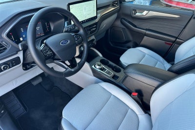 2025 Ford Escape Plug-In Hybrid Base