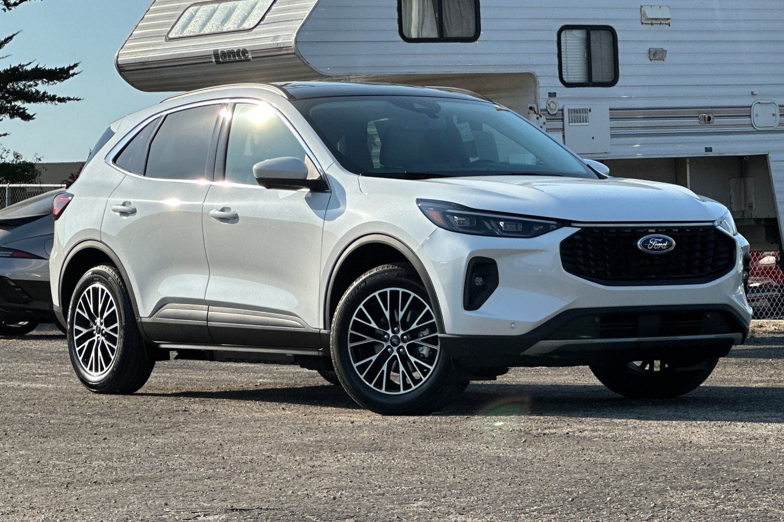 2025 Ford Escape Plug-In Hybrid Base