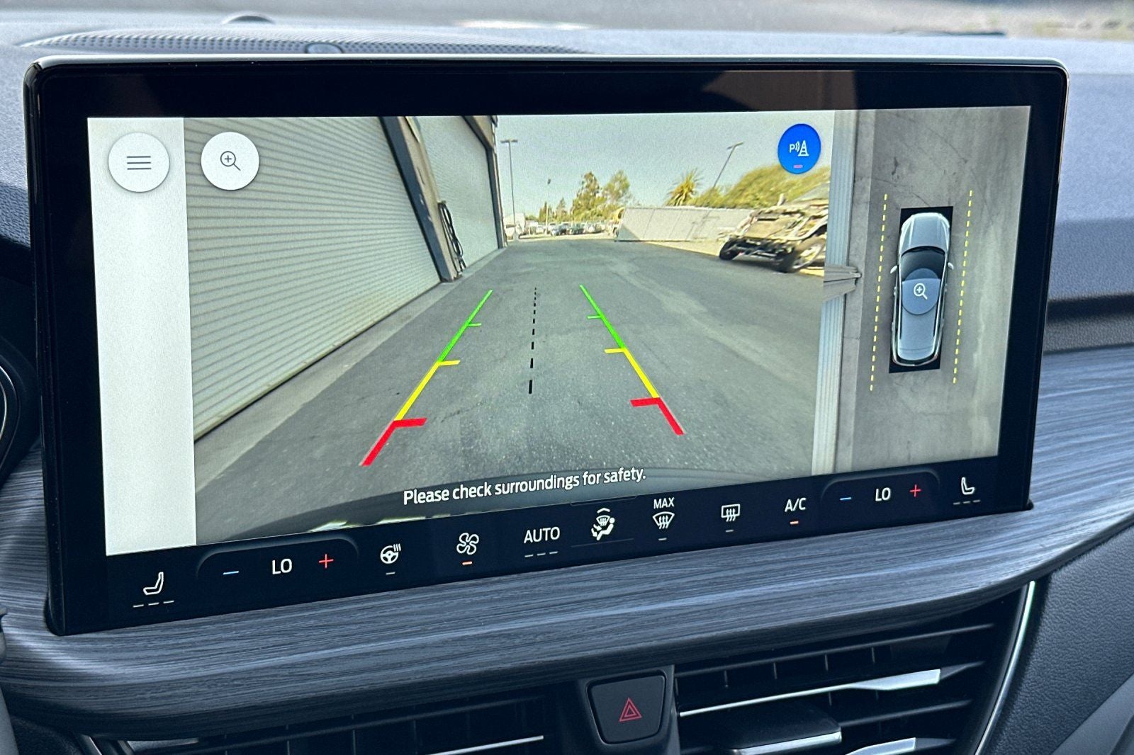 2025 Ford Escape Plug-In Hybrid Base