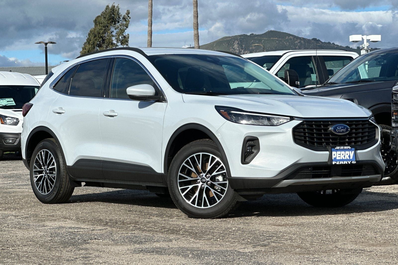 2025 Ford Escape Plug-In Hybrid Base