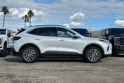 2025 Ford Escape Plug-In Hybrid Base