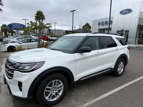 2025 Ford Explorer Active