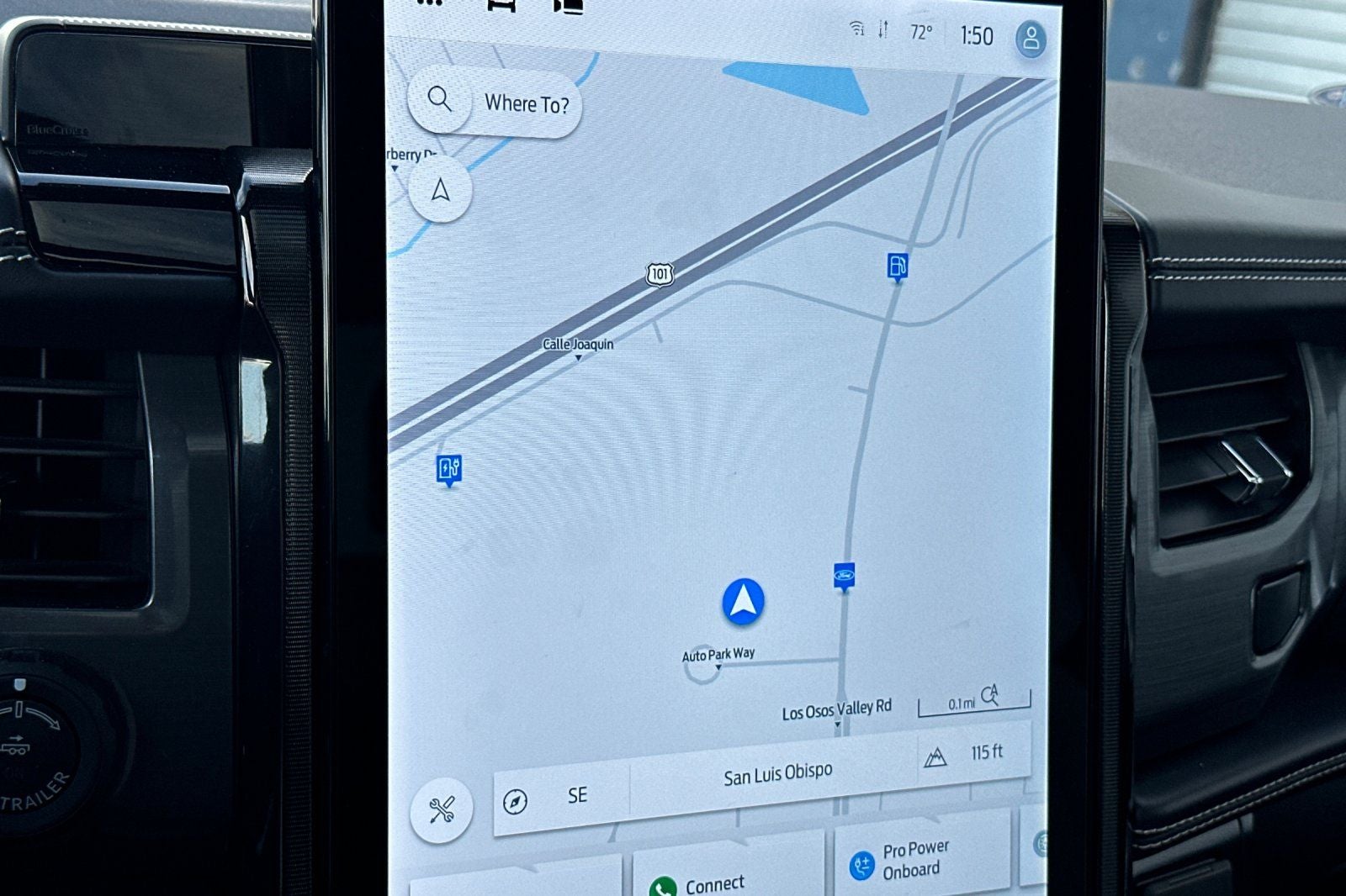 2022 Ford F-150 Lightning Platinum