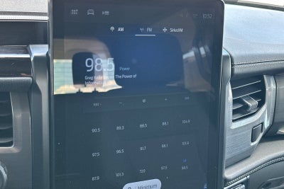2024 Ford F-150 Lightning Flash