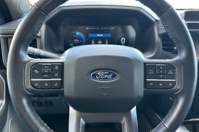2024 Ford F-150 Lightning Flash