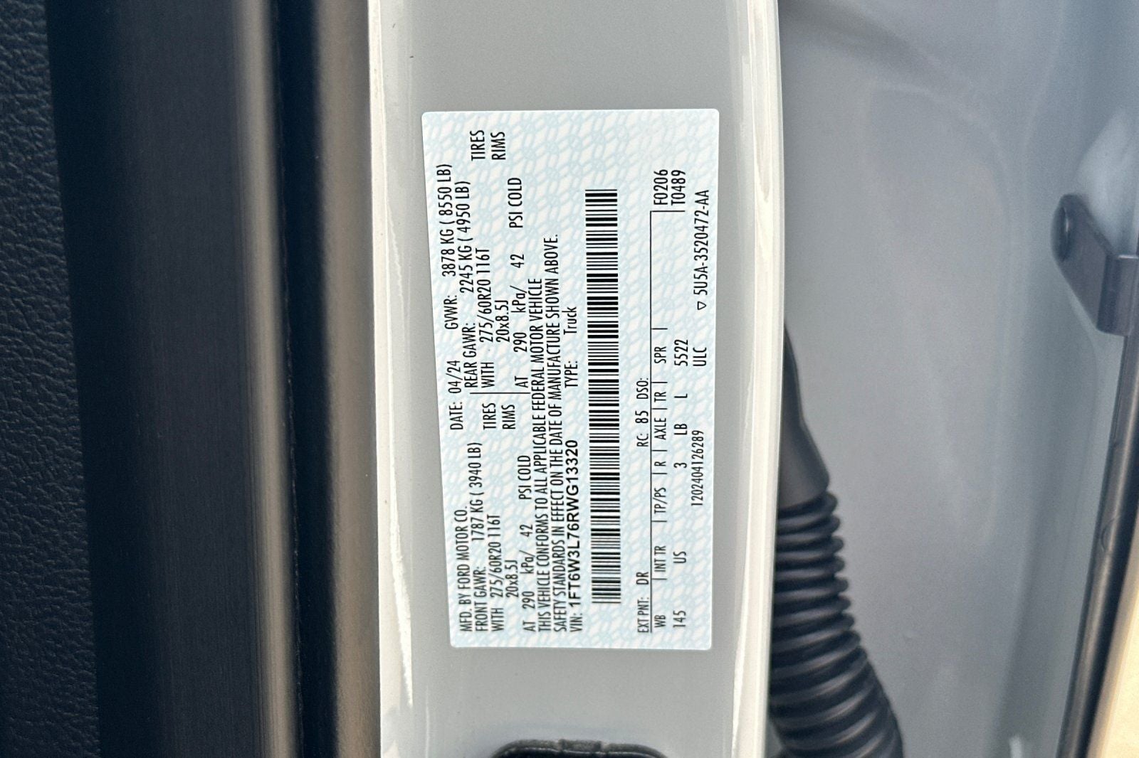 2024 Ford F-150 Lightning Flash