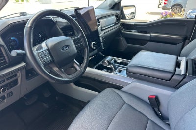 2024 Ford F-150 Lightning Flash