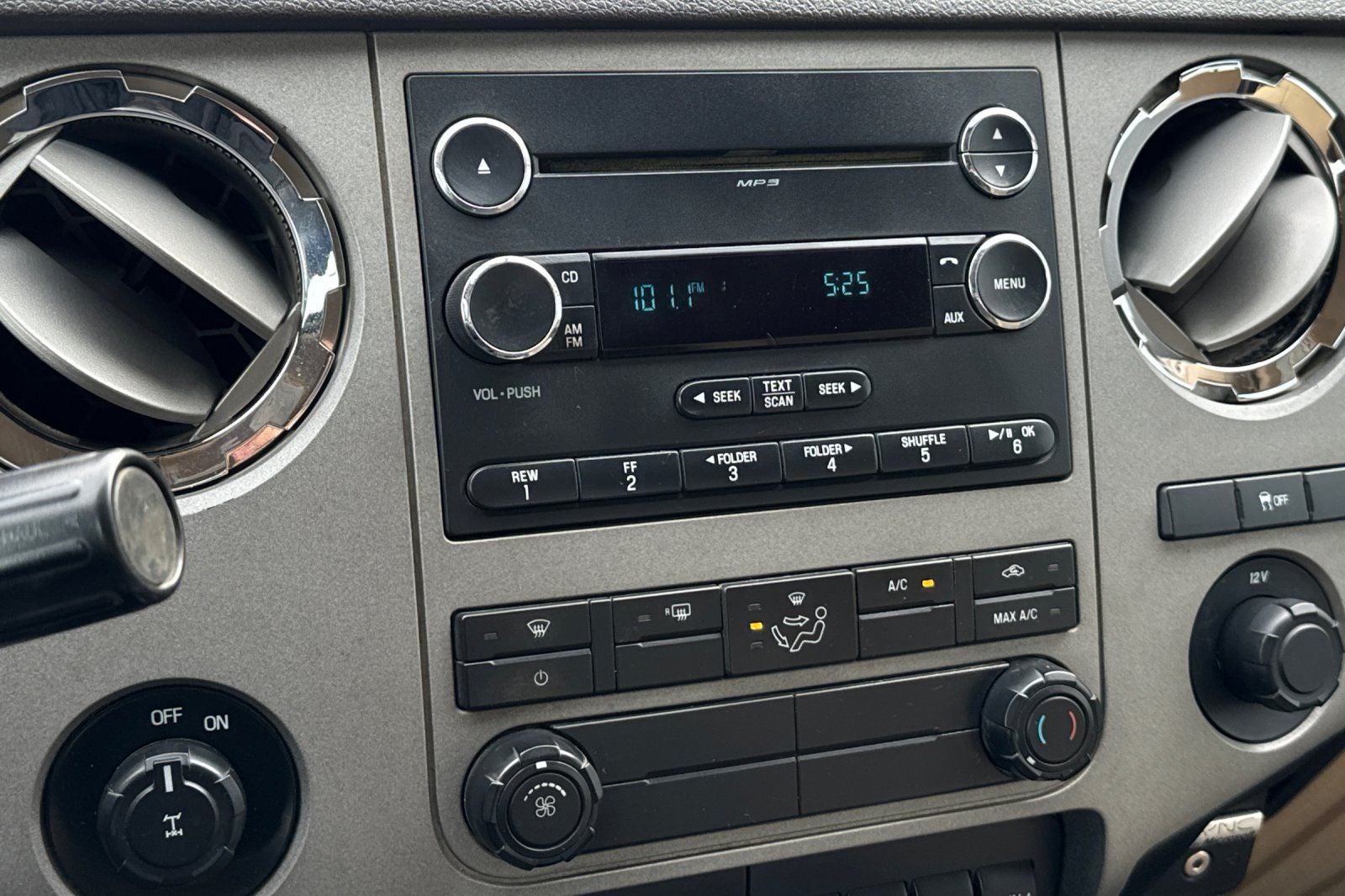 2014 Ford F-250SD XLT