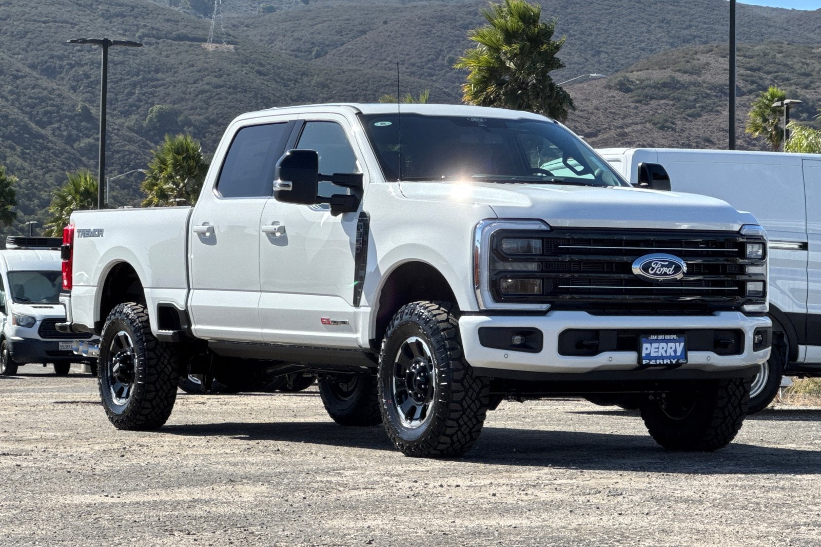 2027 Ford F-350SD Platinum