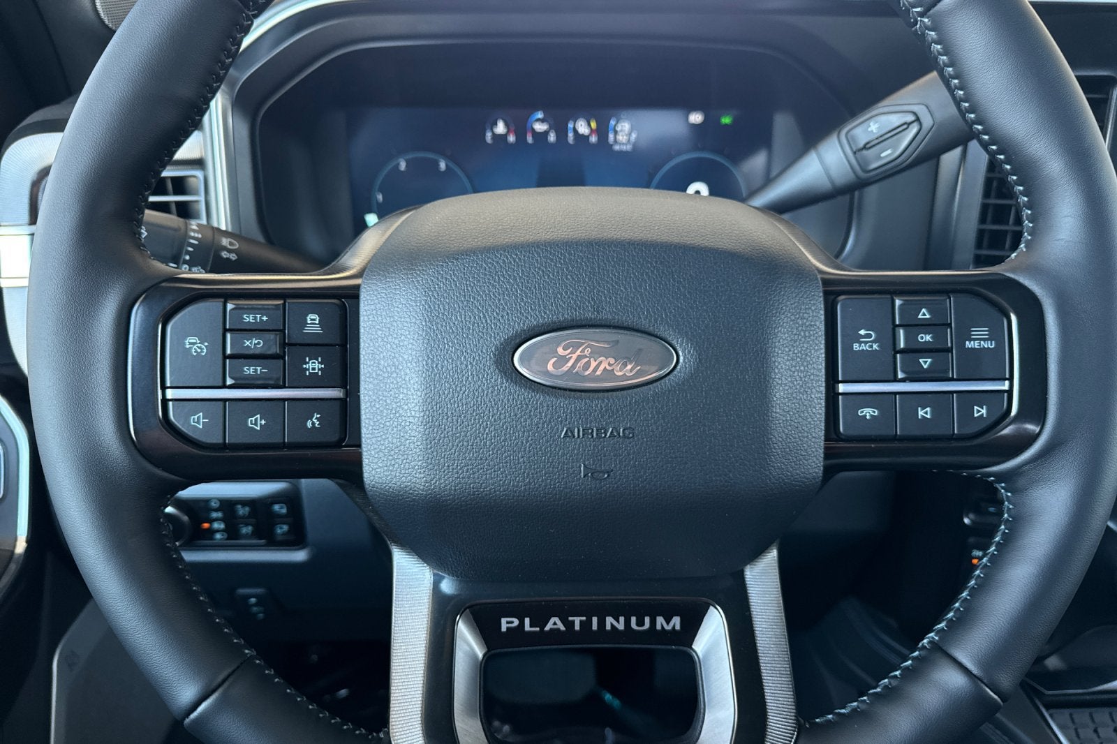 2027 Ford F-350SD Platinum
