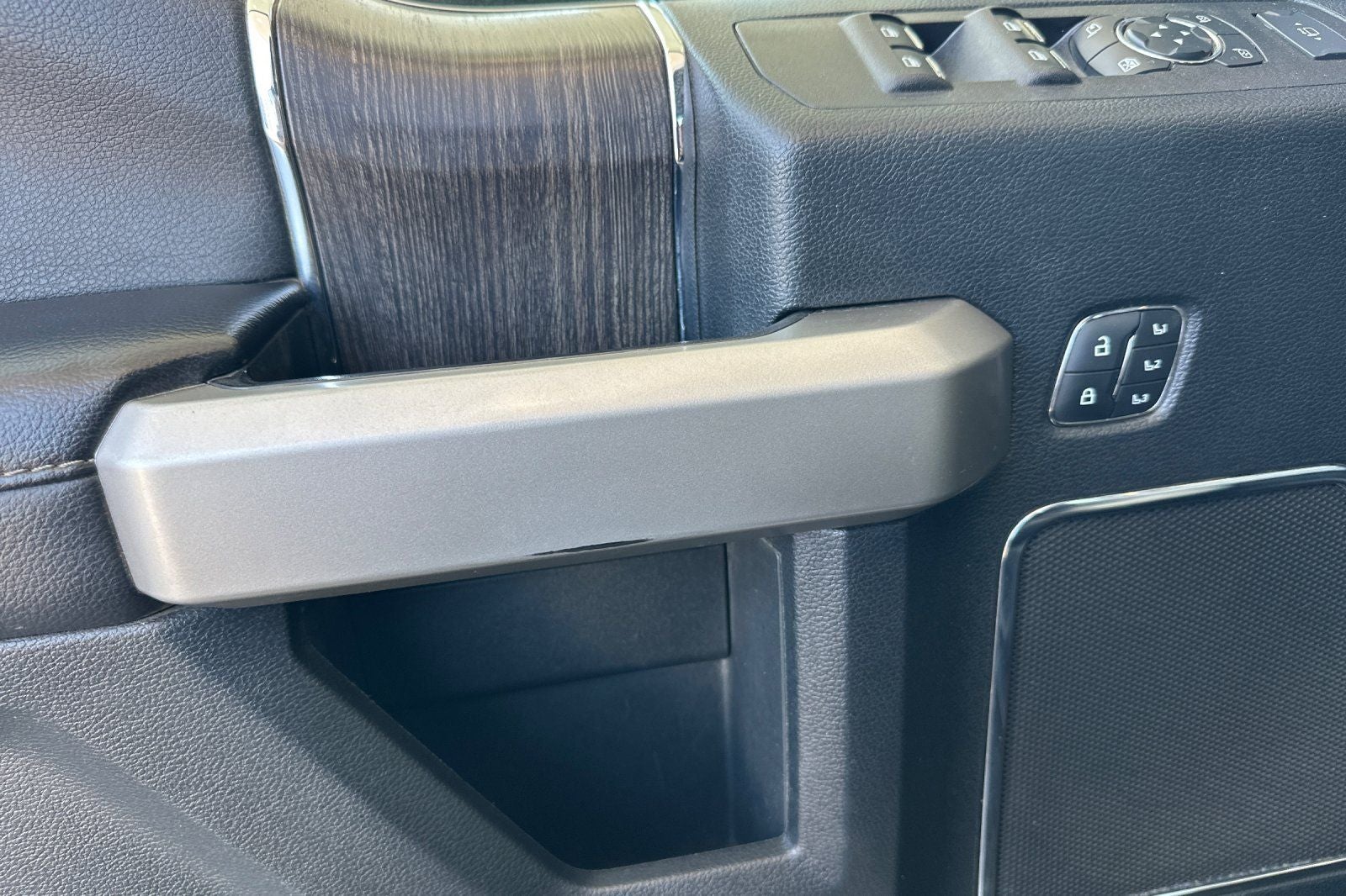 2021 Ford F-350SD Lariat