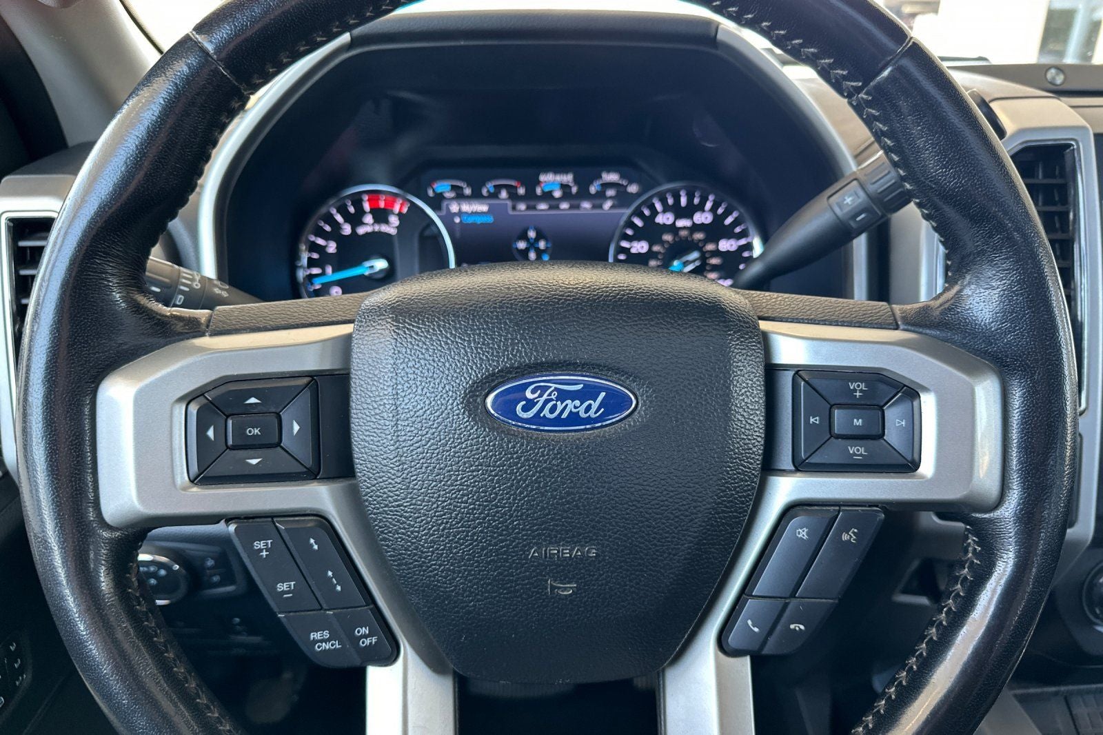 2021 Ford F-350SD Lariat