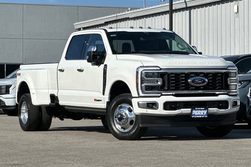 2026 Ford F-350SD Platinum DRW