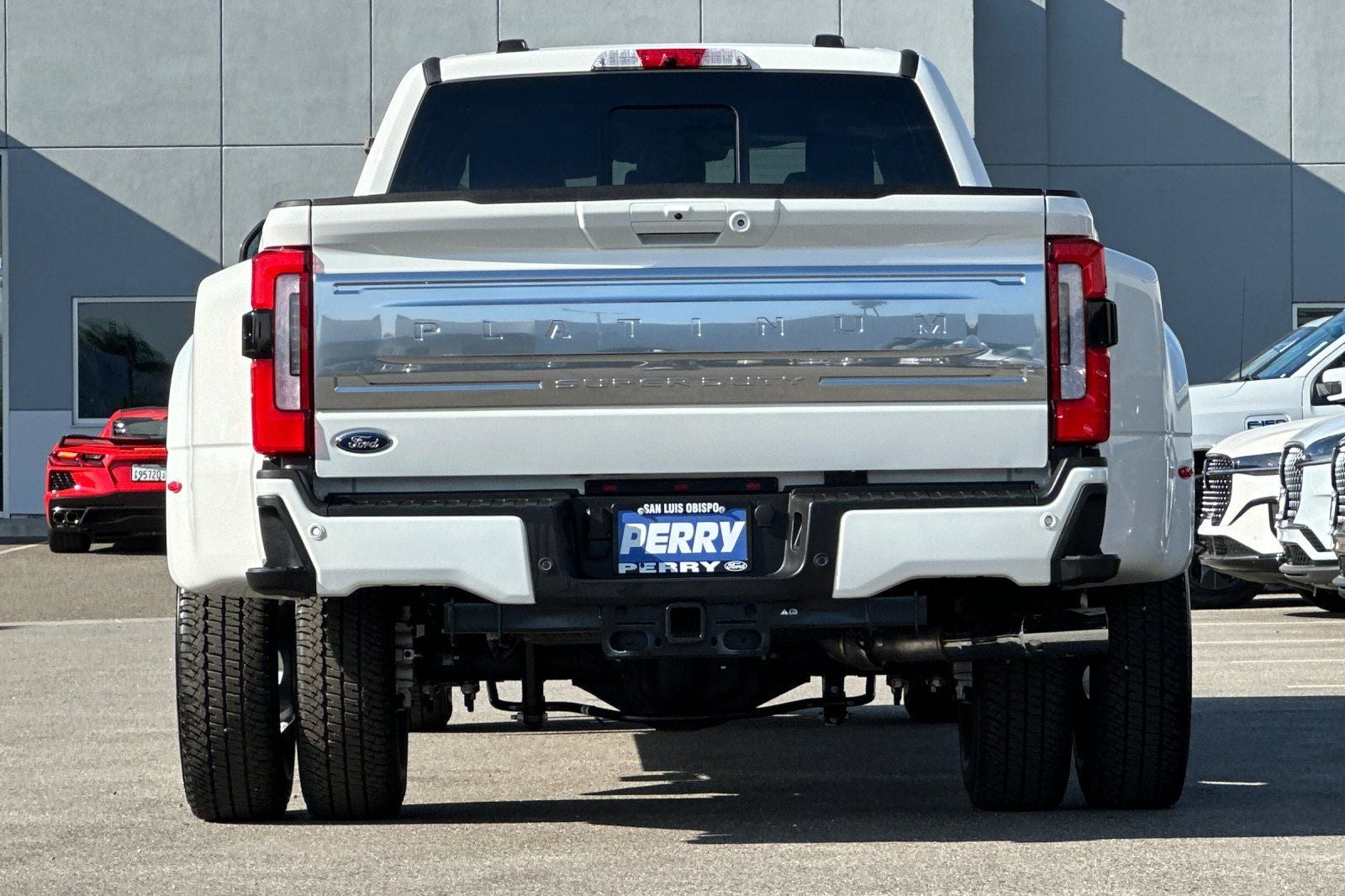 2026 Ford F-350SD Platinum DRW