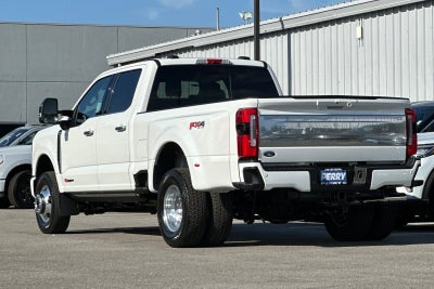 2026 Ford F-350SD Platinum DRW