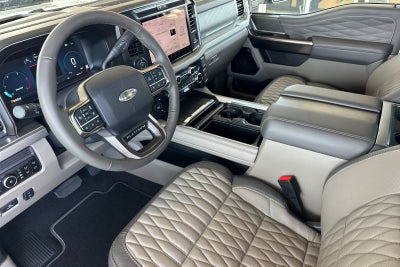 2026 Ford F-350SD Platinum DRW