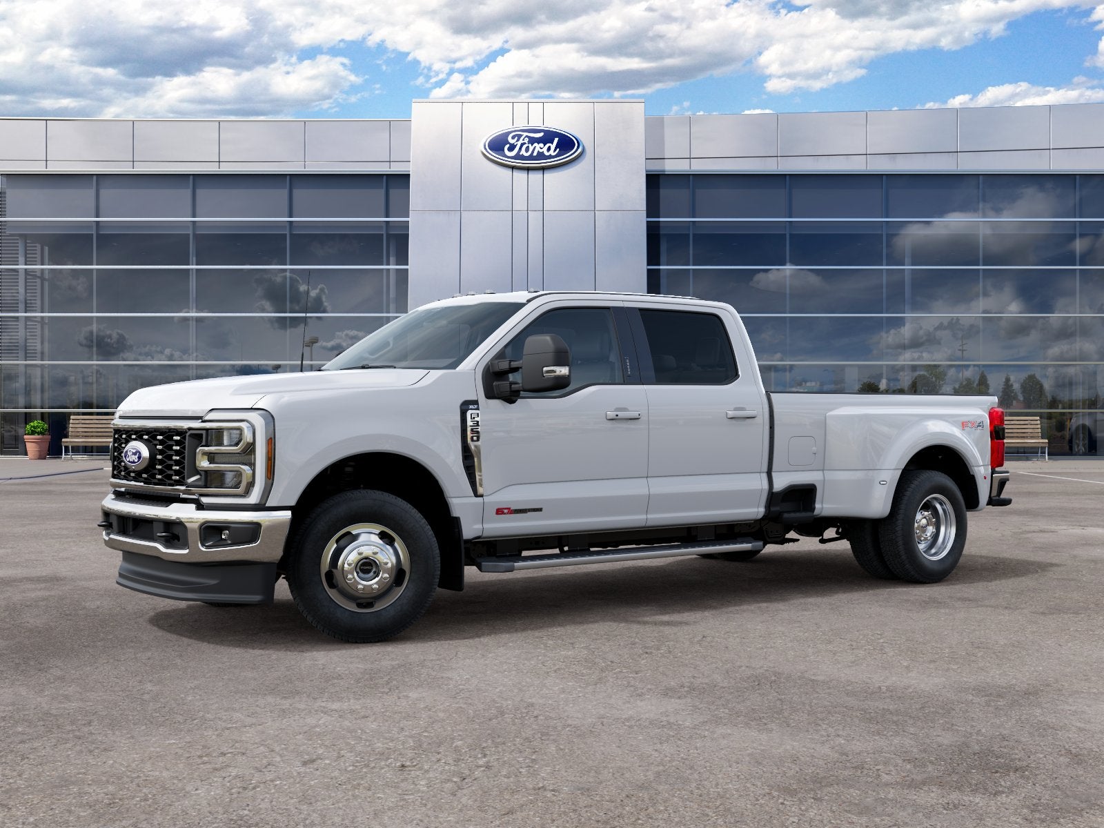 2027 Ford F-350SD XLT DRW