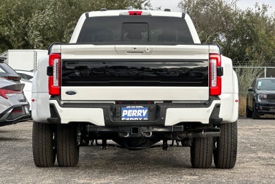 2026 Ford F-350SD Platinum DRW