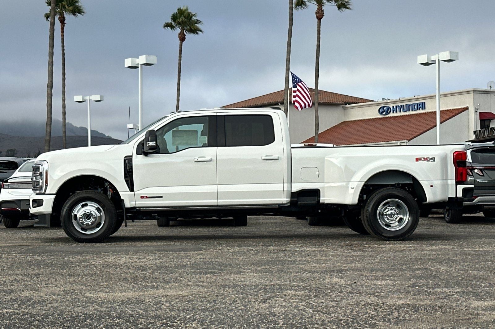 2026 Ford F-350SD Platinum DRW
