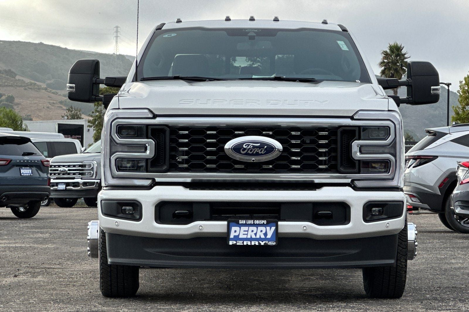 2026 Ford F-350SD Platinum DRW