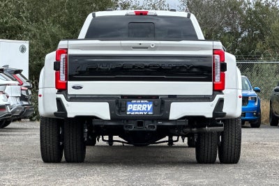 2026 Ford F-350SD Platinum DRW