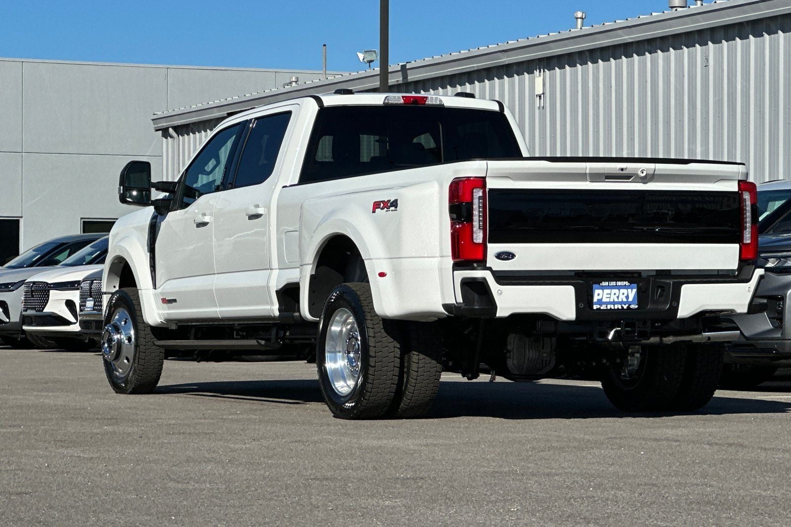 2026 Ford F-450SD Platinum DRW