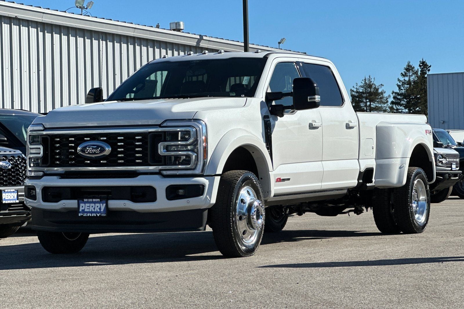 2026 Ford F-450SD Platinum DRW
