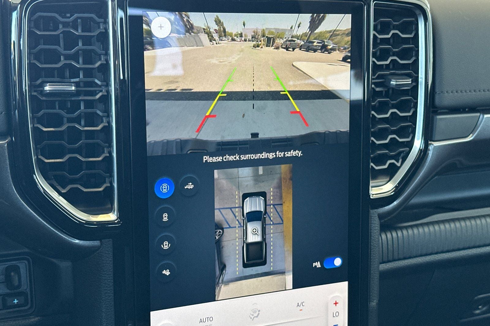 2025 Ford Ranger Lariat