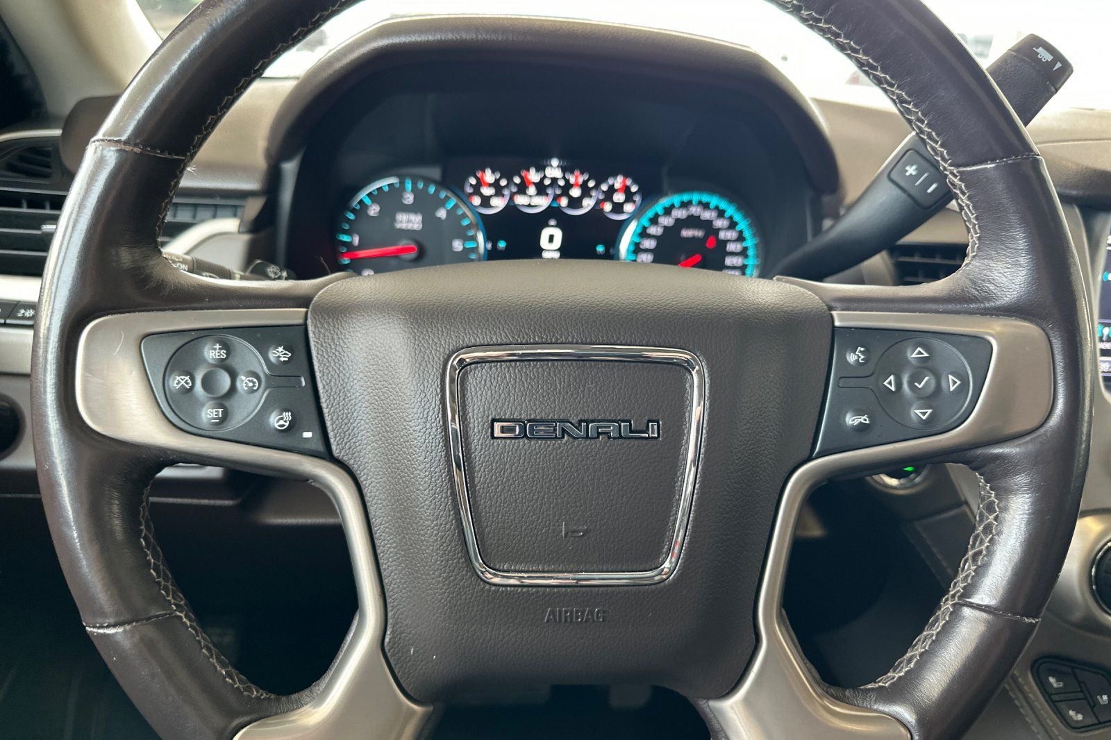 2019 GMC Yukon XL Denali XL
