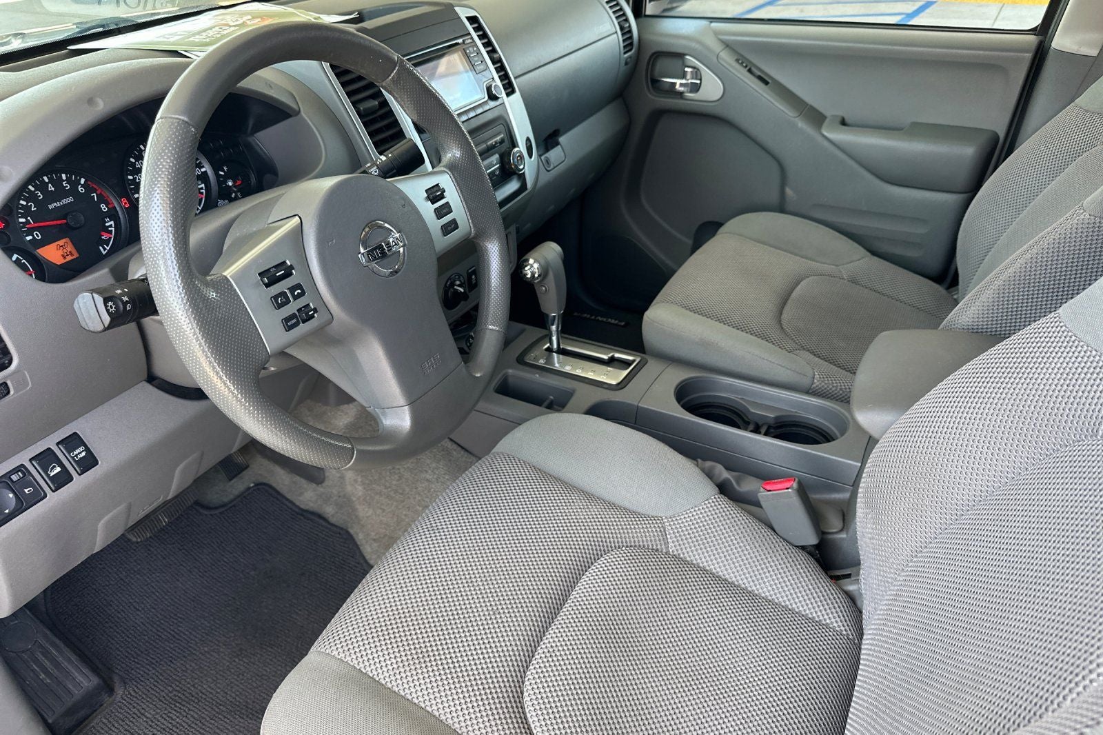 2016 Nissan Frontier SV