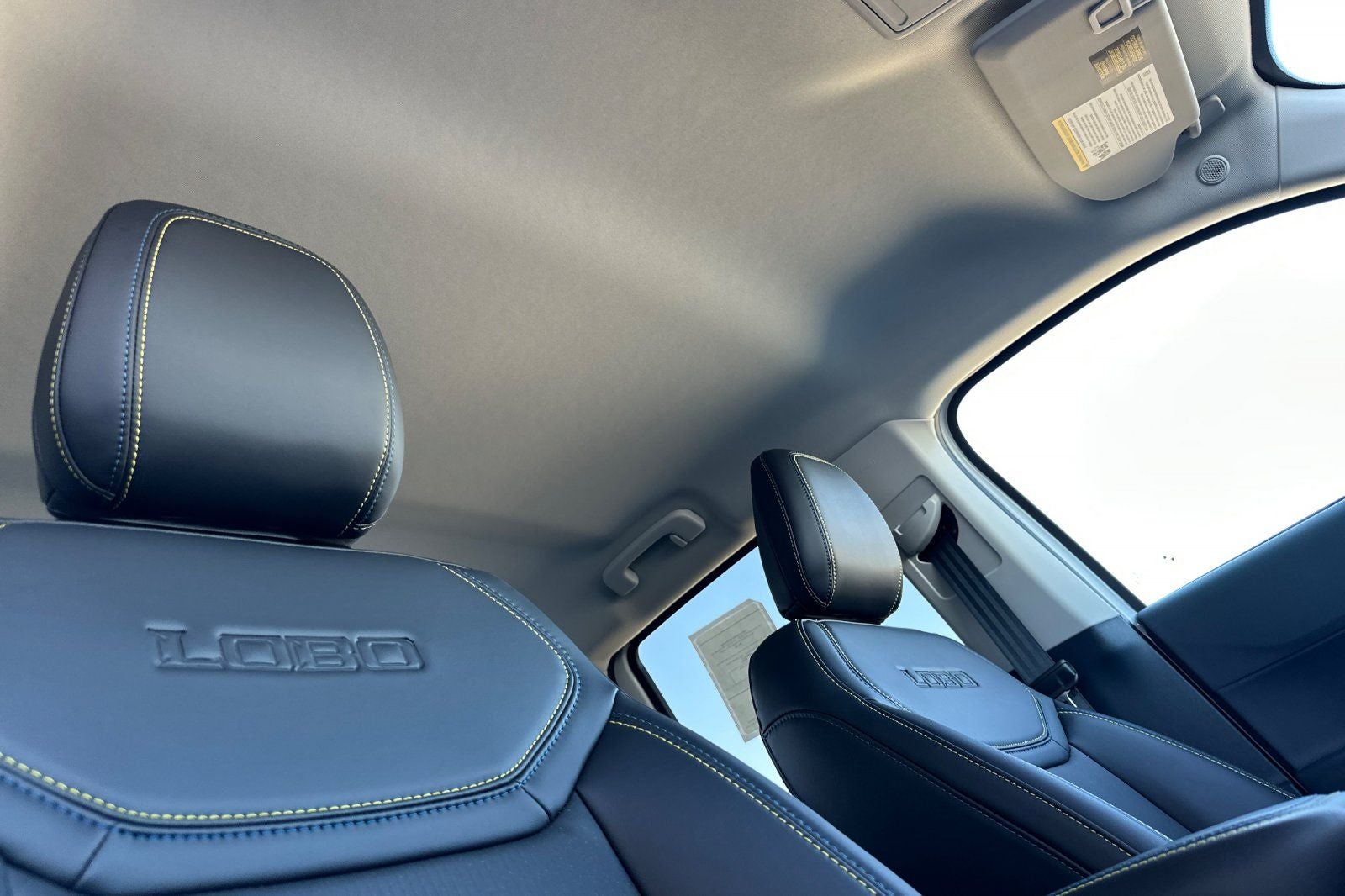 2025 Ford Maverick Lobo Standard