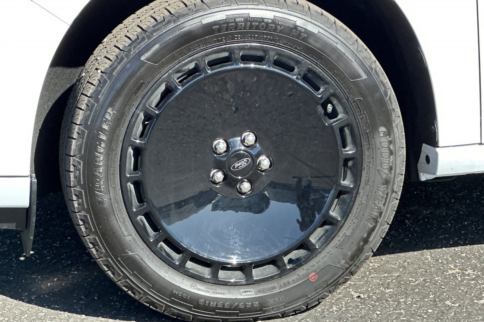 2025 Ford Maverick Lobo Standard