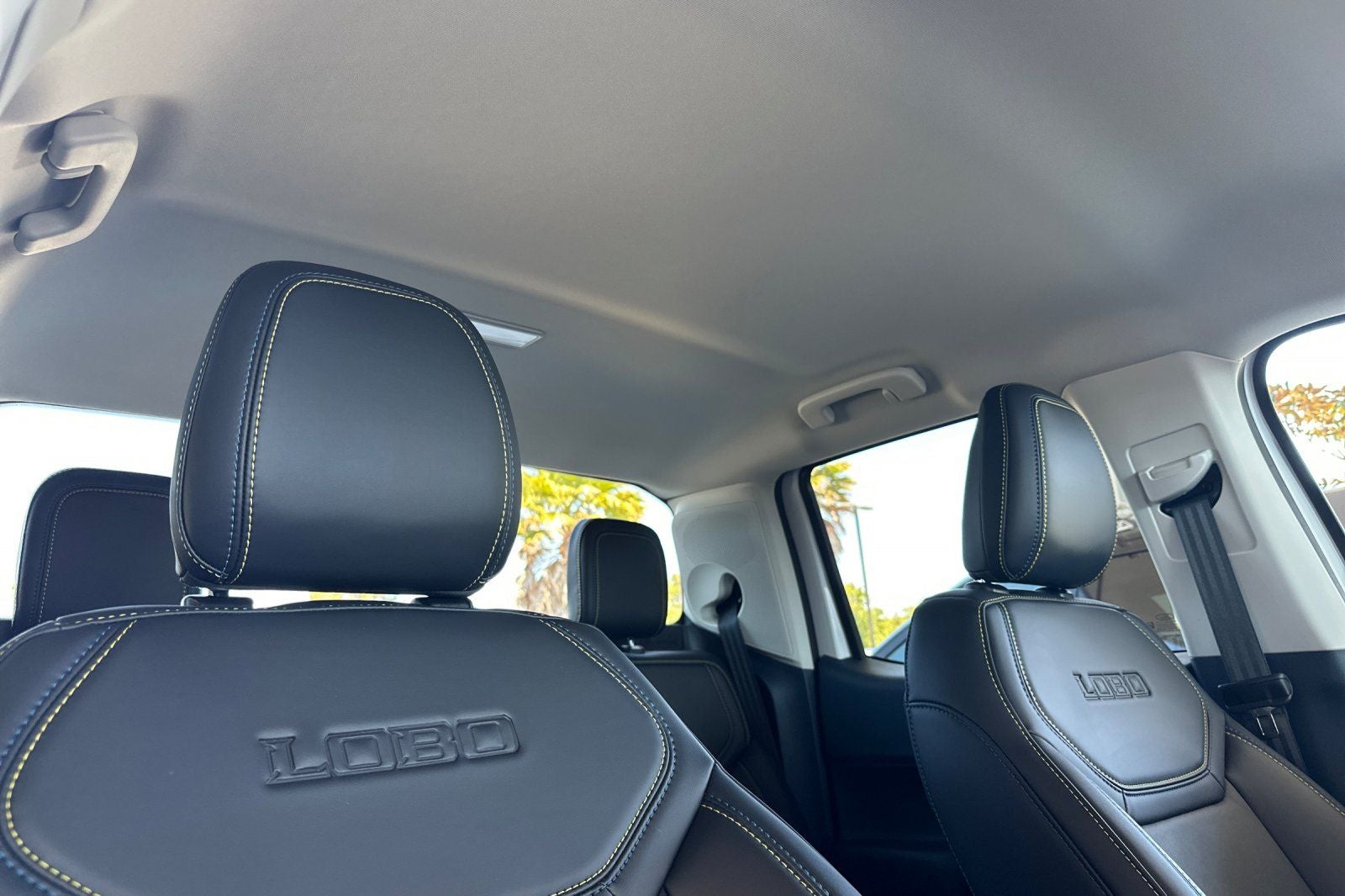 2025 Ford Maverick Lobo Standard