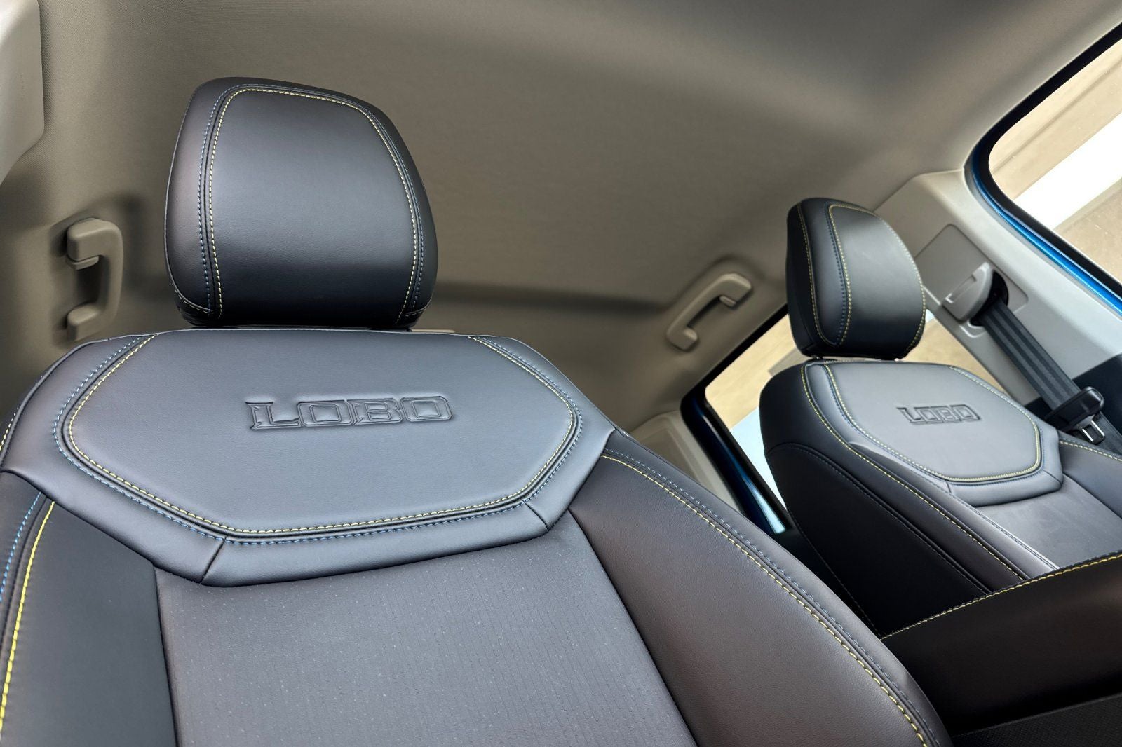 2025 Ford Maverick Lobo Standard