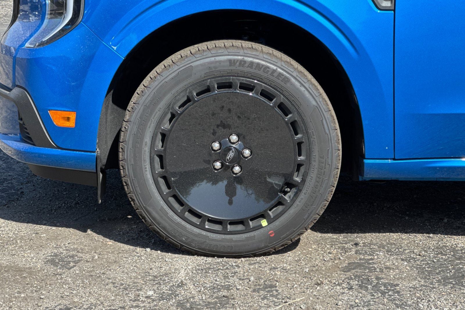 2025 Ford Maverick Lobo Standard