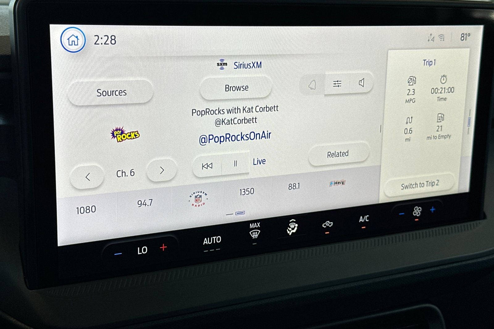 2025 Ford Maverick Lobo Standard