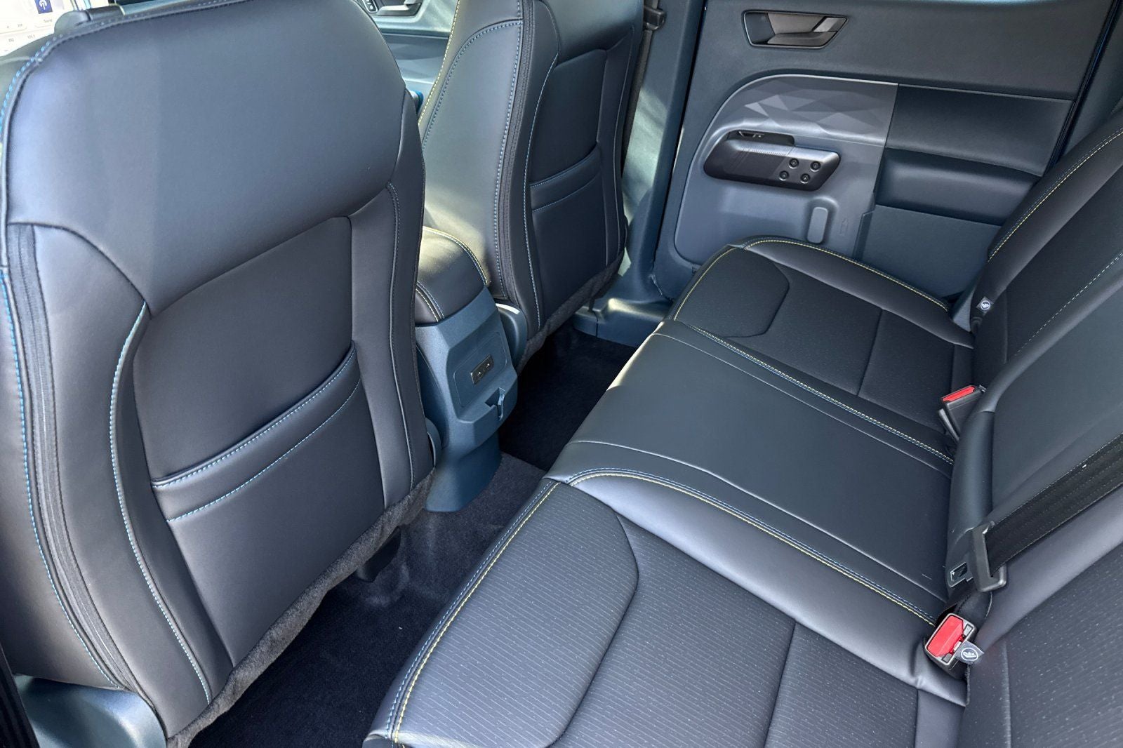 2025 Ford Maverick Lobo Standard