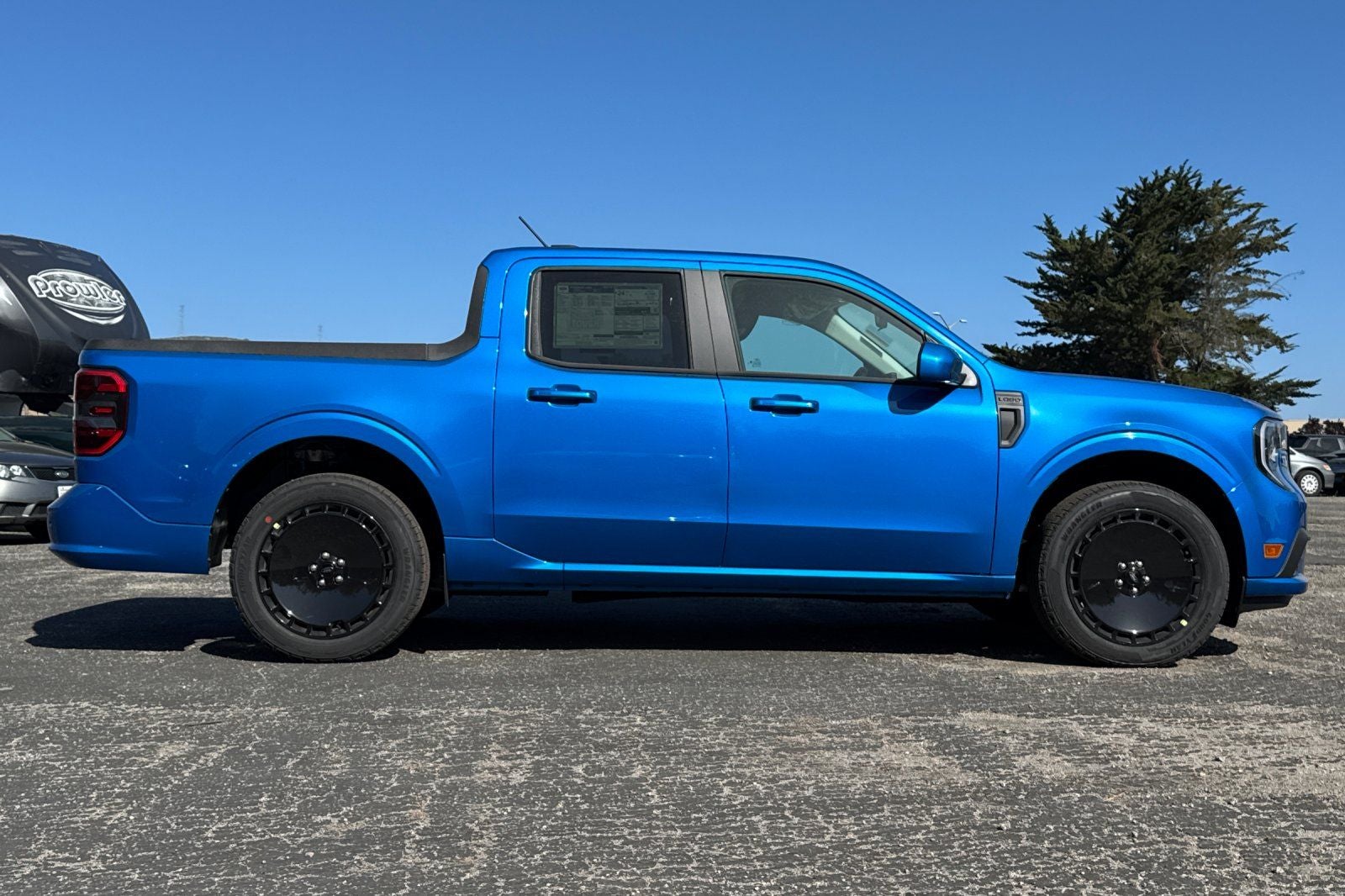 2025 Ford Maverick Lobo Standard