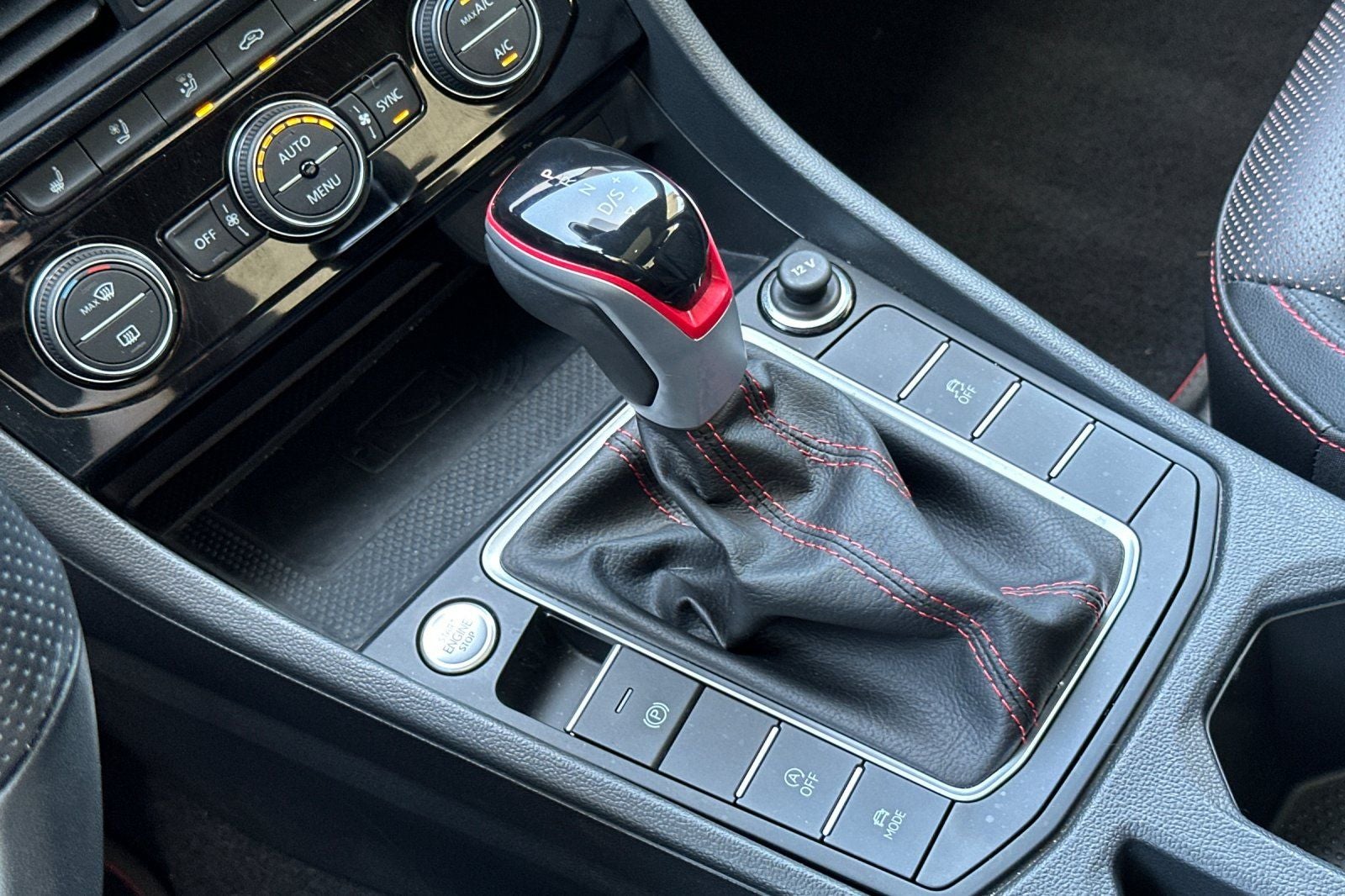 2024 Volkswagen Jetta GLI 2.0T Autobahn
