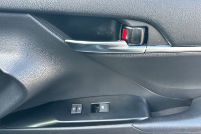 2020 Toyota Camry Hybrid LE