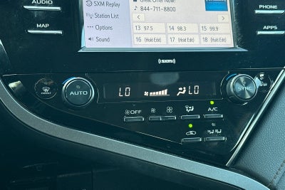 2020 Toyota Camry Hybrid LE