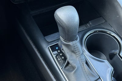 2020 Toyota Camry Hybrid LE