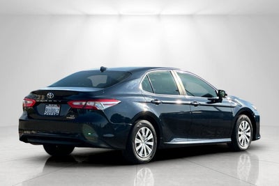 2020 Toyota Camry Hybrid LE