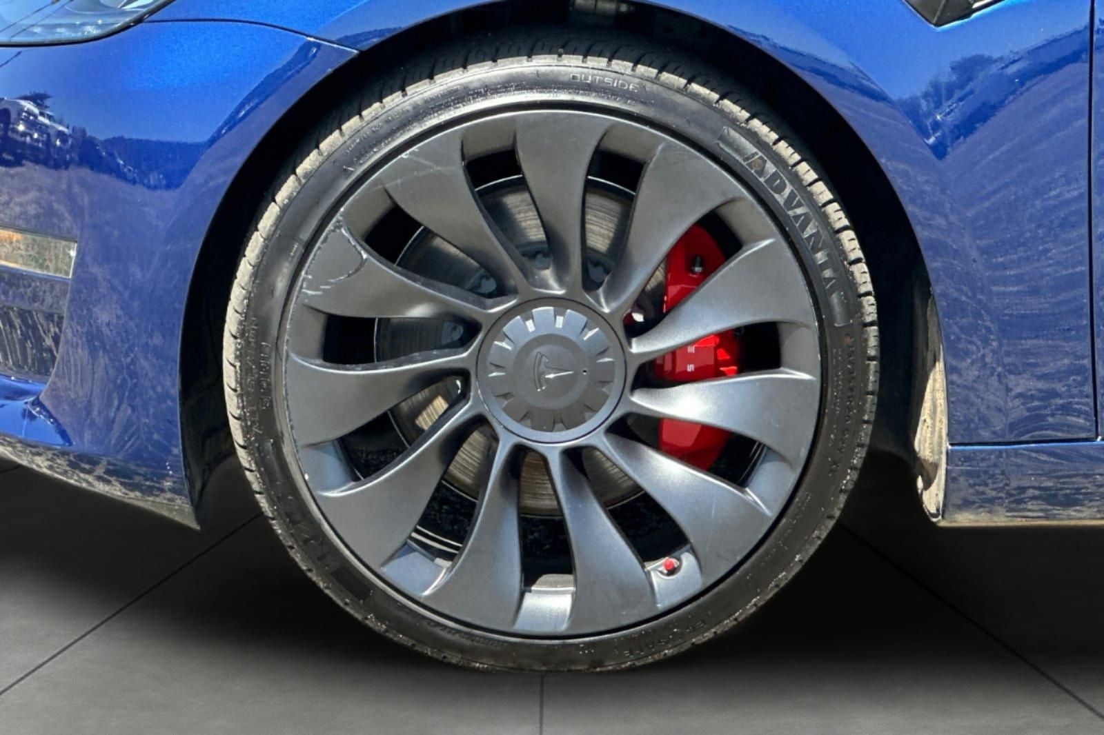 2023 Tesla Model 3 Performance
