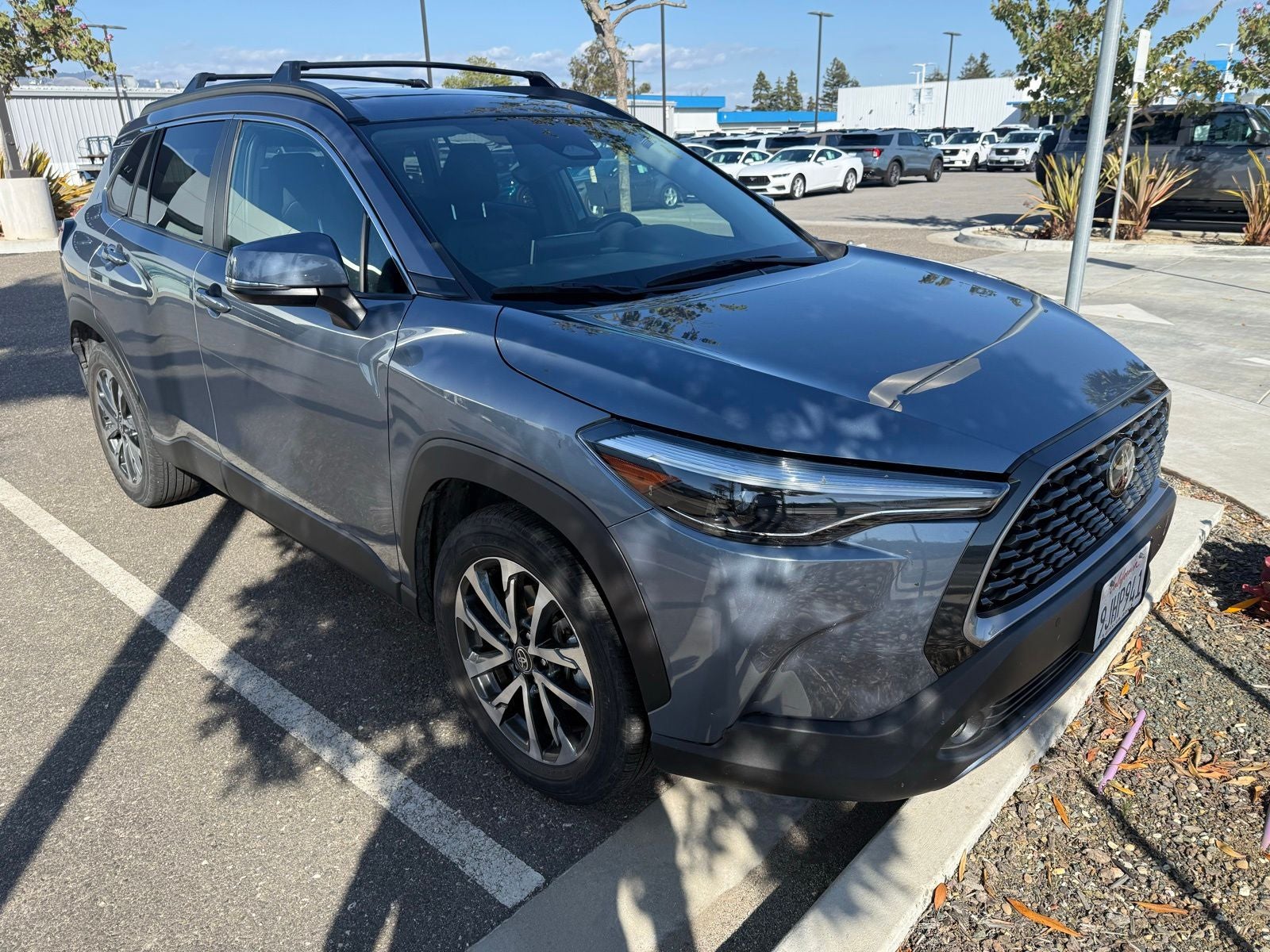 2023 Toyota Corolla Cross XLE