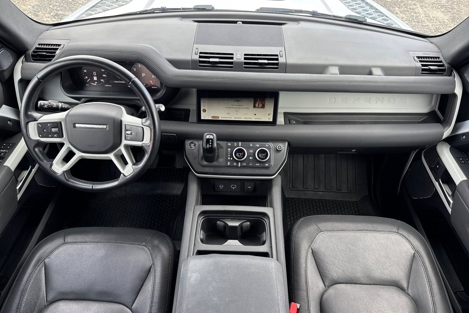 2023 Land Rover Defender 110 X-Dynamic SE